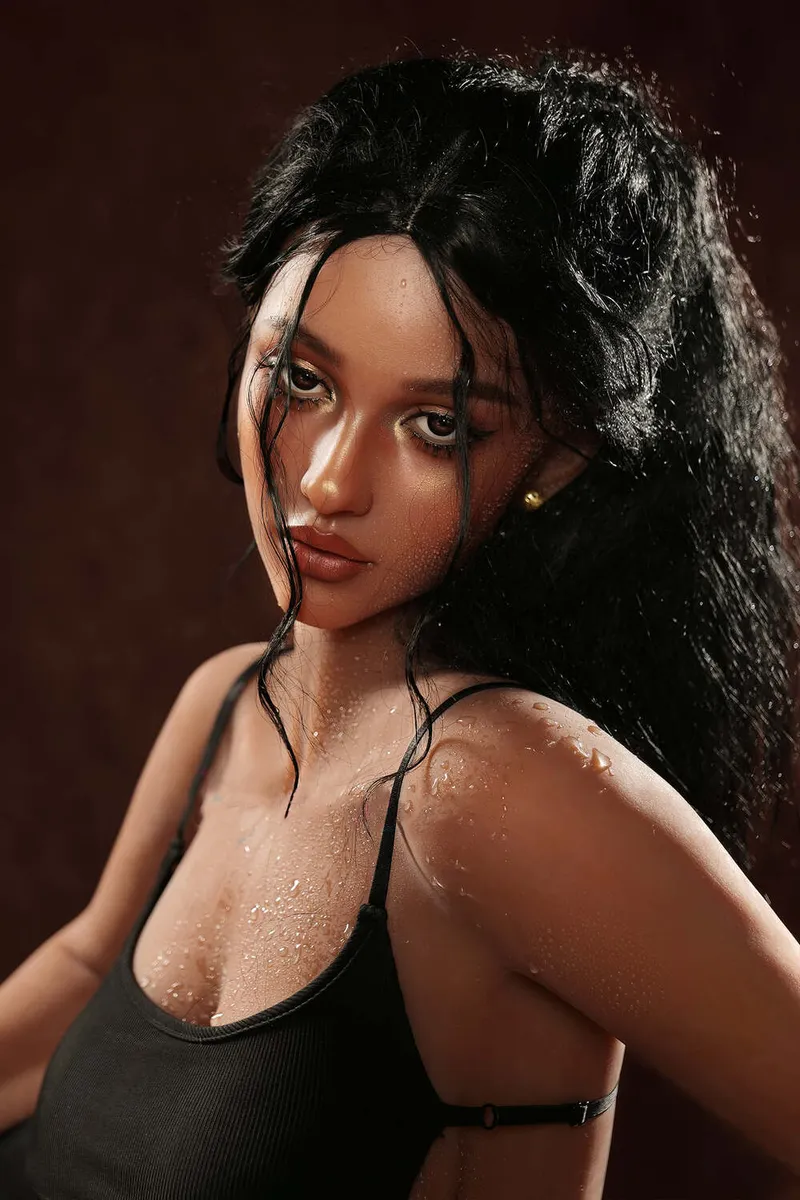 Voluptuous 140A Wheat Doll